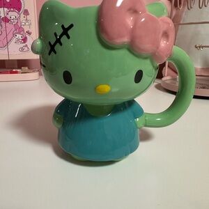 Green Hello Kitty Mug with Pink Bow